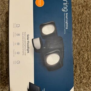 NIB Ring Solar Flood Lights - Black